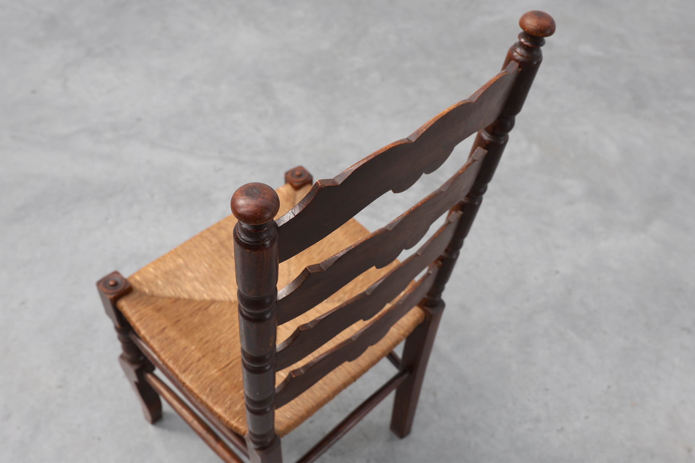 Rustic Oak Ladder-Back Chair with Rush Seat and Cabriole Front Legs, France, circa 1900thumbnail